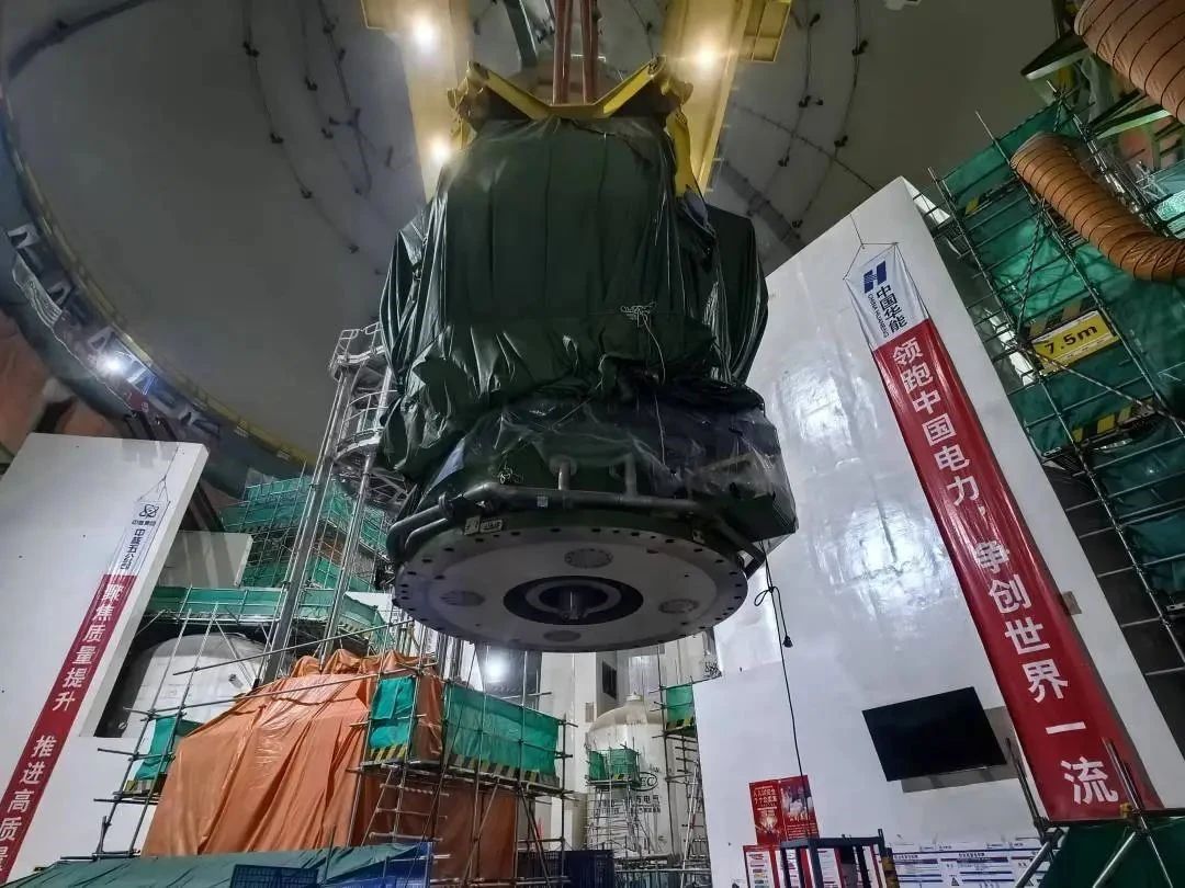 ed_1743474694784607.jpg 3.jpg